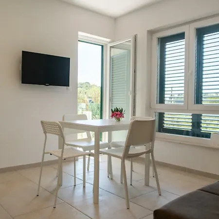 Vila Skrivena Apartment Zuljana Exterior photo