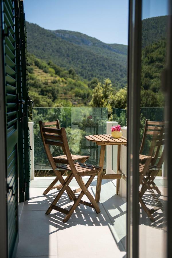 Vila Skrivena * Žuljana
