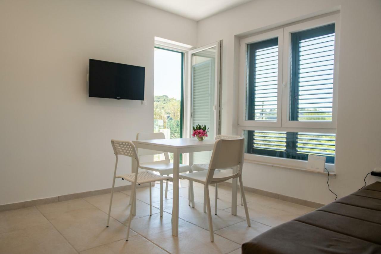 Vila Skrivena Apartament *